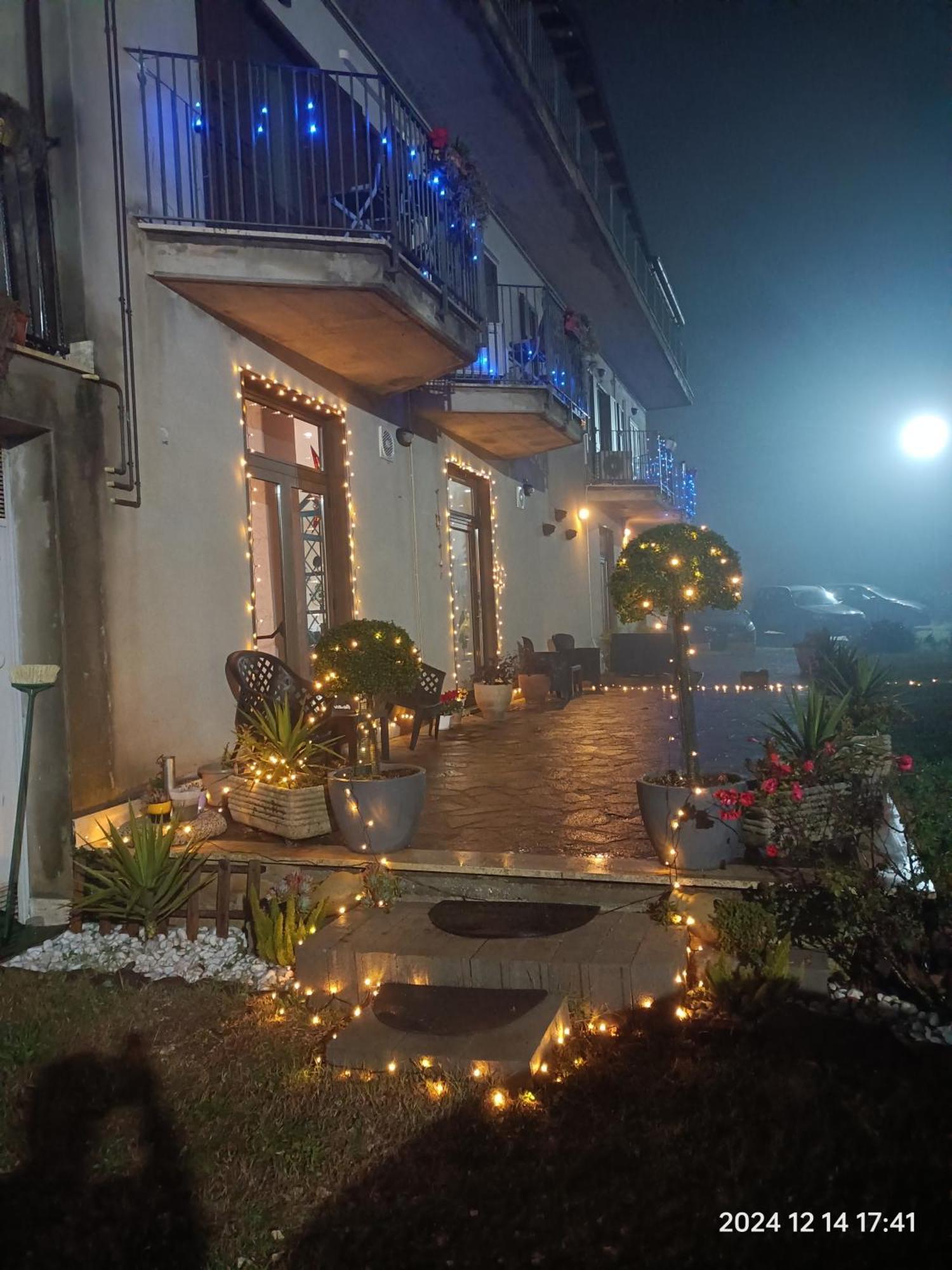 Il Faggio 17 B&B アルテーナ エクステリア 写真